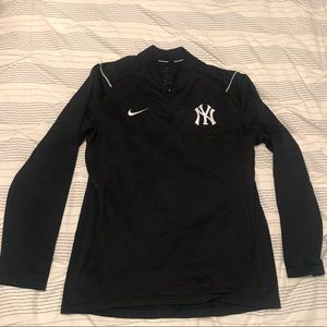 MLB Yankees Nike Quarter Zip Pullover